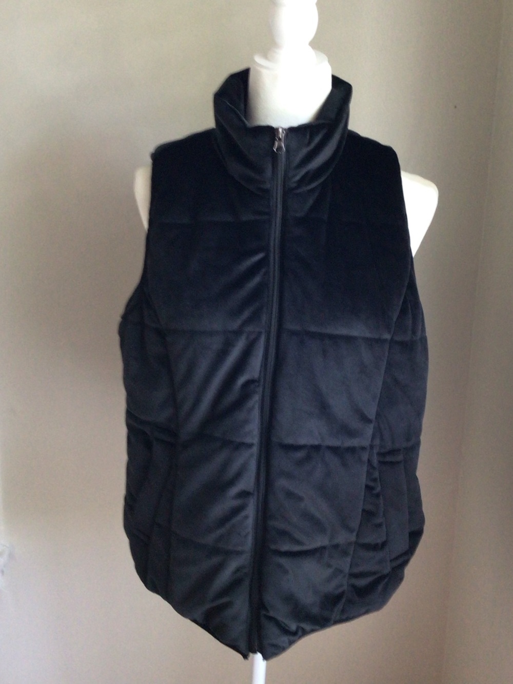 New Directions Velour Puffer Vest